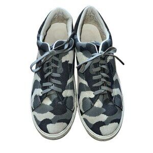 Vintage Havana Fly Camo Star Women’s Sneaker Size 9.5